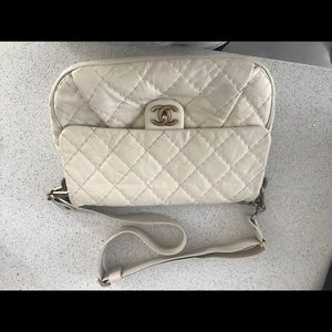 Chanel cream leather shoulder and arm bag